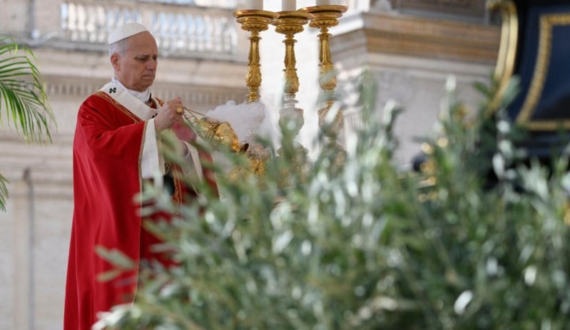 “Depongan las armas, recuerden que son hermanos”: León XIV irrumpe contra la guerra y su justificación religiosa
