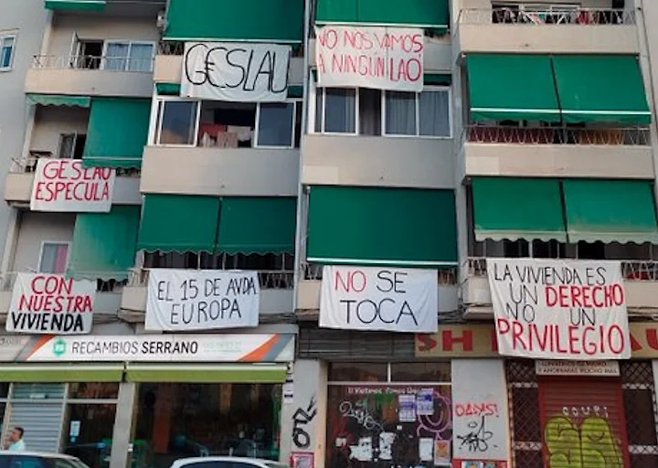 Trabajadores cristianos de Málaga apoyan la lucha de los vecinos de Avenida de Europa 15