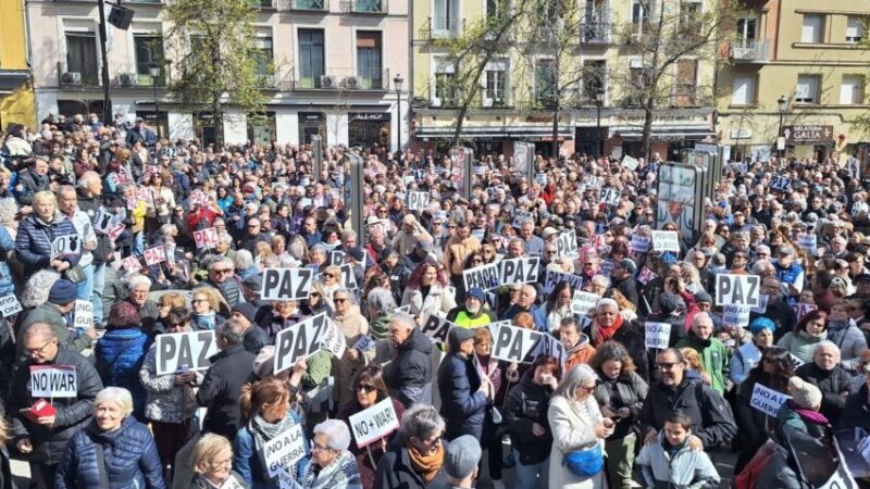 Miles de personas dicen “No a la guerra” y piden parar el conflicto en Oriente Medio