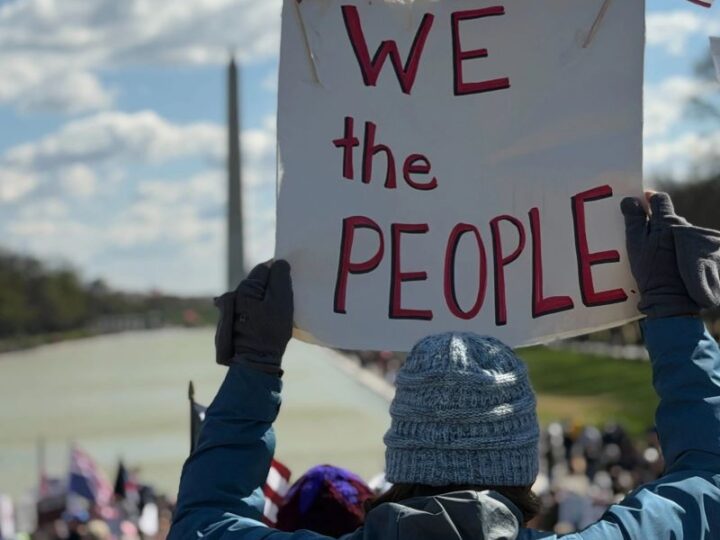 La mayor protesta contra Trump reúne a millones de personas en los 50 estados