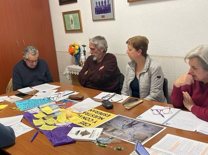 La HOAC de Jaén vive su retiro de Cuaresma “al pie de la cruz” junto al mundo obrero