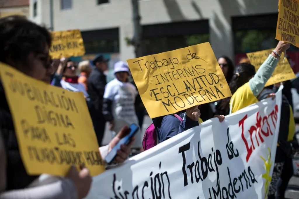 Denuncian la violencia y el acoso que sufren las trabajadoras del hogar y reclaman un protocolo urgente