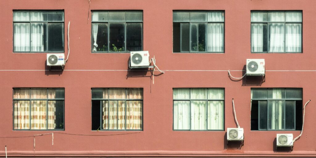 Organizaciones sociales valoran el plan anticrisis pero advierten de sus límites