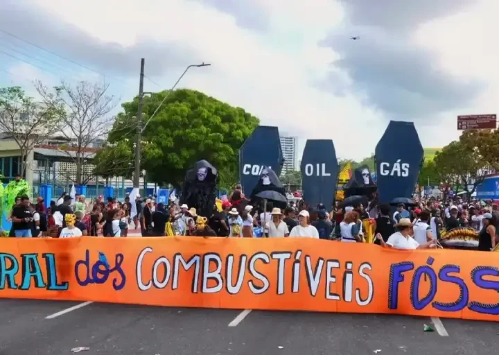 La conferencia de Santa Marta impulsa un acuerdo global para acelerar el fin del petróleo, el gas y el carbón