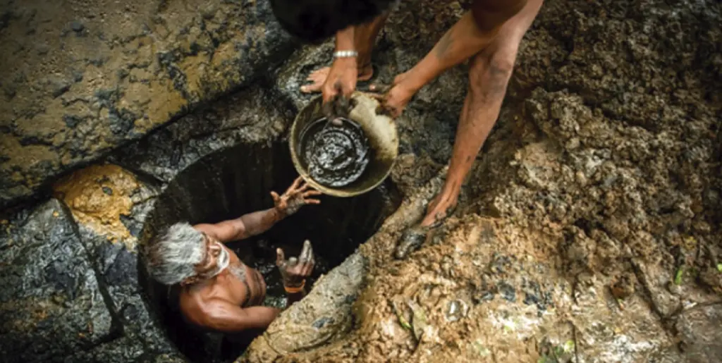 India: Trabajadores de saneamiento | Arabia Saudí: La historia se repite