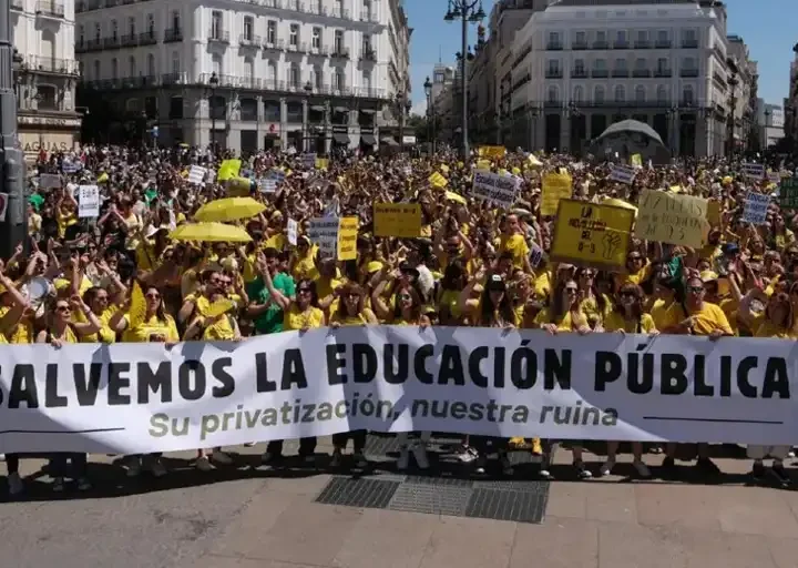 Manifestación para salvar la educación pública en la Comunidad de Madrid