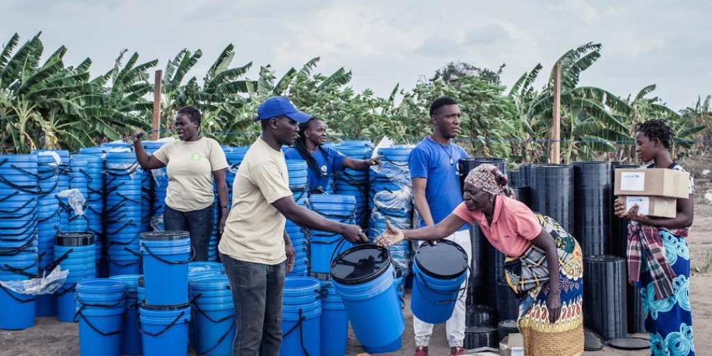 Los recortes de la ayuda internacional caen un 23% en 2025 y “podrían costar cientos de miles de vidas”