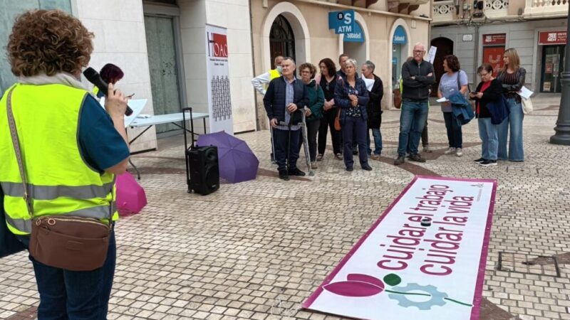 Trabajadoras y trabajadores cristianos de Elche denuncian que “la precariedad mata” y reclaman una “ética del cuidado”