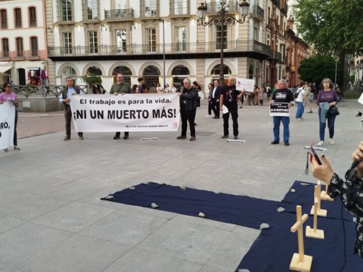 Trabajadoras y trabajadores cristianos de Sevilla recuerdan a las víctimas de la siniestralidad laboral