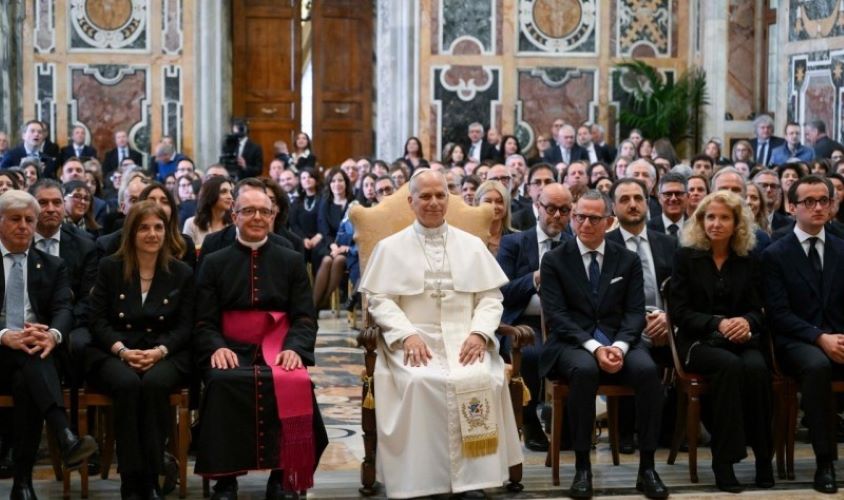 León XIV: “El bienestar social es un derecho humano” y alerta de la nueva precariedad laboral