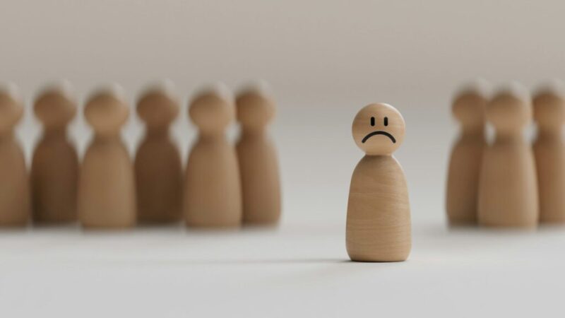 No es soledad, es el síntoma de vivir sin comunidad