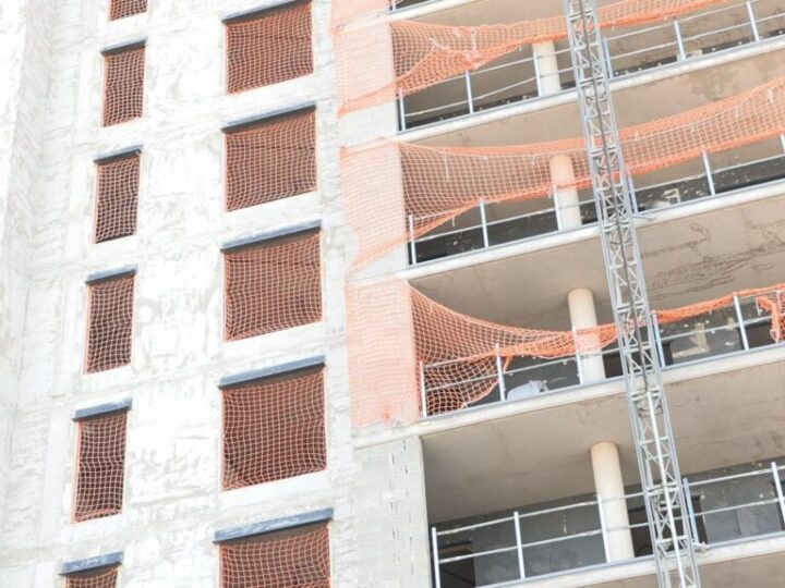La vivienda se vuelve inaccesible: testimonios y datos evidencian un problema estructural en España