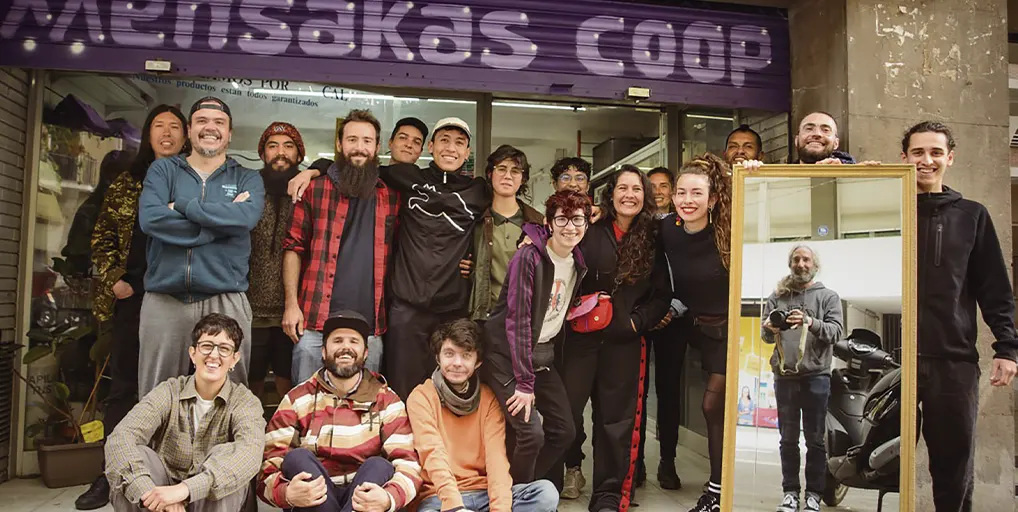 Mensakas, más que repartidoras, una comunidad