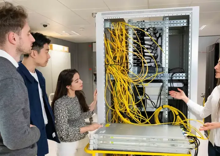 La OIT llama a Gobiernos y agentes sociales a promover la formación permanente para afrontar la transformación del trabajo