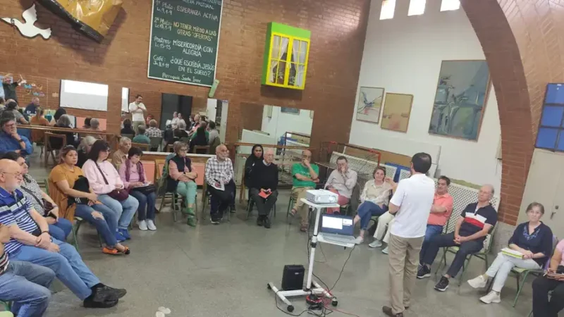 La parroquia de Santa Irene de Vallecas aborda la crisis de la vivienda en Madrid
