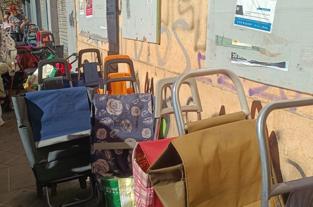 El “Parke” defiende su supermercado popular frente a la orden de cierre del Ayuntamiento de Alfafar