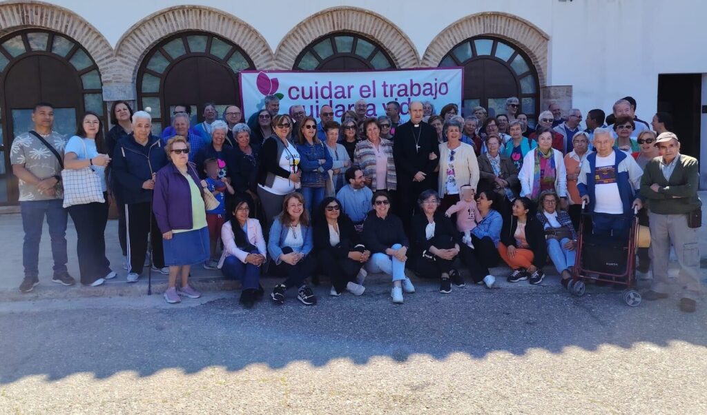 El obispo Jesús Fernández reivindica la participación y el protagonismo laical para “transformar” el mundo del trabajo