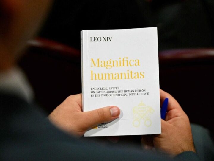 “Magnifica humanitas” vista por un filósofo, una teóloga y un responsable de la Iglesia en España