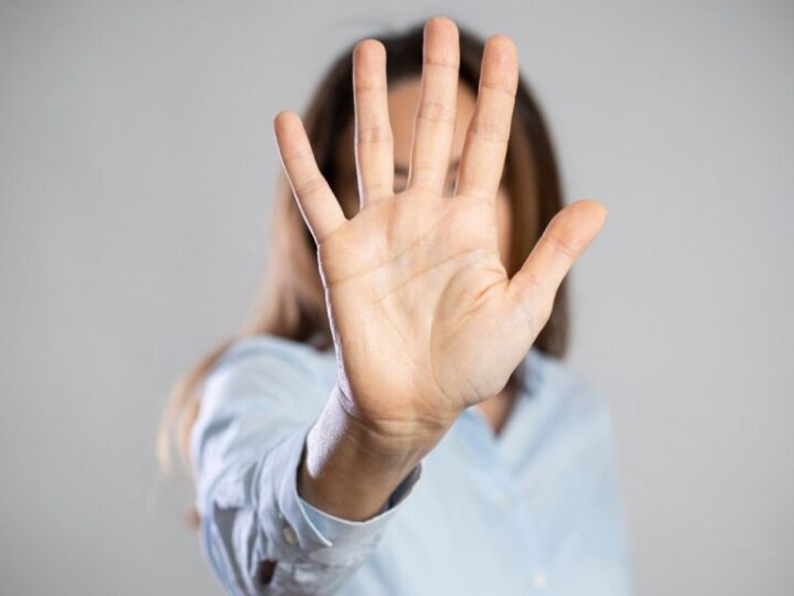 Ante el grito roto de tantas mujeres