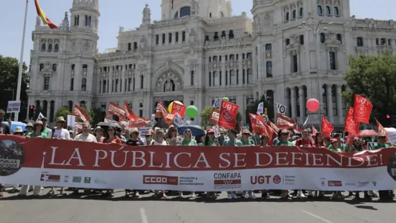 El curso escolar llega a su fin en la Educación Pública con la vista en un otoño que se prevé conflictivo