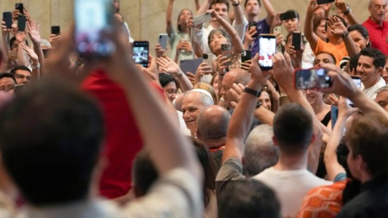 León XIV llega a España con una pregunta de fondo: qué sociedad queremos construir