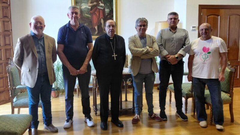 Iglesia y sindicatos en Ávila tejen diálogo para cuidar la dignidad humana y el bien común