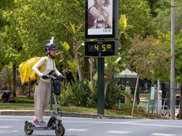 Tercera ola de calor del verano con temperaturas de hasta 45 grados