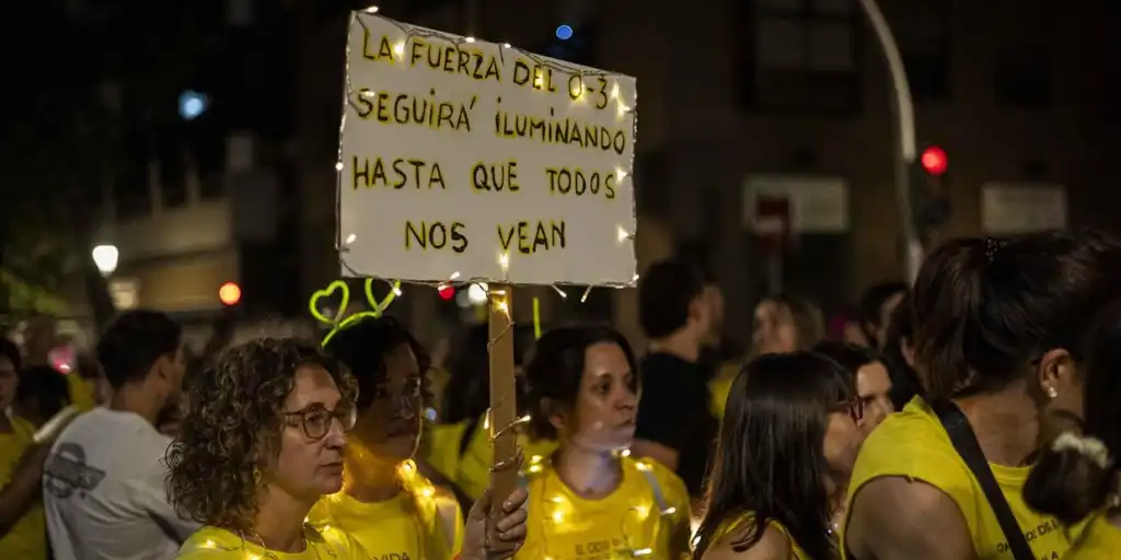 Educadoras infantiles denuncian al Ayuntamiento de Madrid por la filtración de datos en plena huelga indefinida