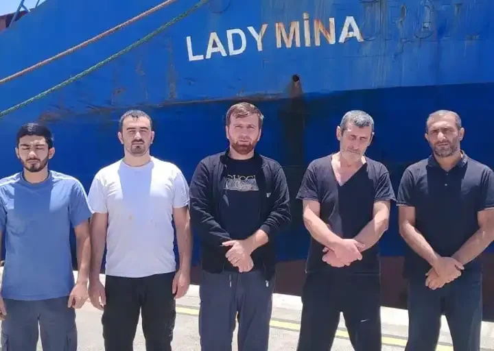Seis marineros quedan abandonados en el Puerto de Las Palmas desde hace más de dos meses