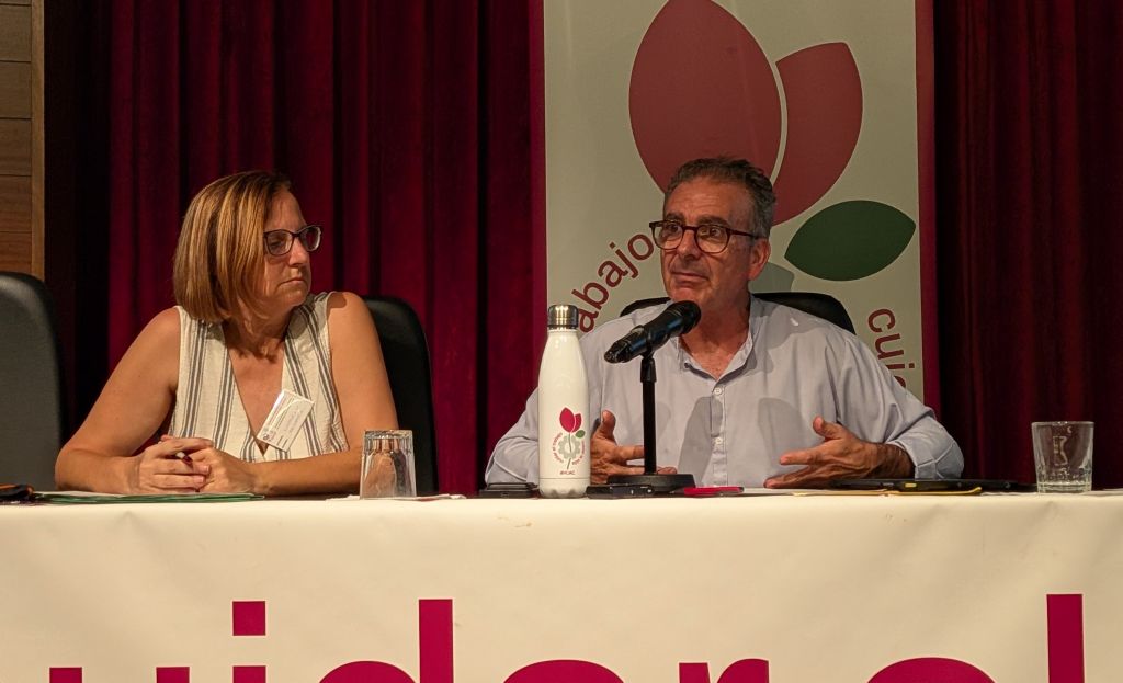 Sebastián Mora llama a construir comunidad desde el cuidado y la interdependencia frente a la sociedad tecnocrática