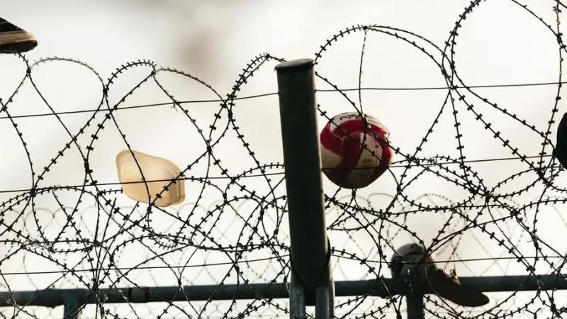 Ceuta, espejo de una humanidad sin rumbo: Cuando la inmigración se convierte en arma política y los migrantes dejan de ser personas.