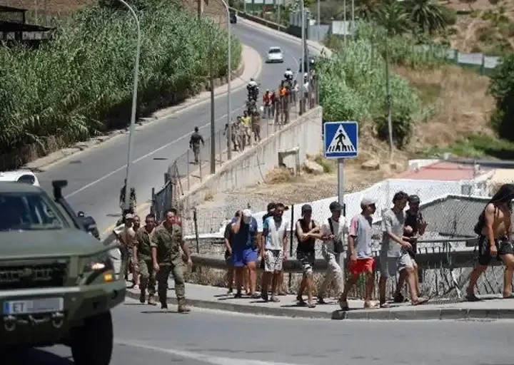 Junior Canarias reclama una respuesta urgente para proteger a los menores migrantes en Ceuta