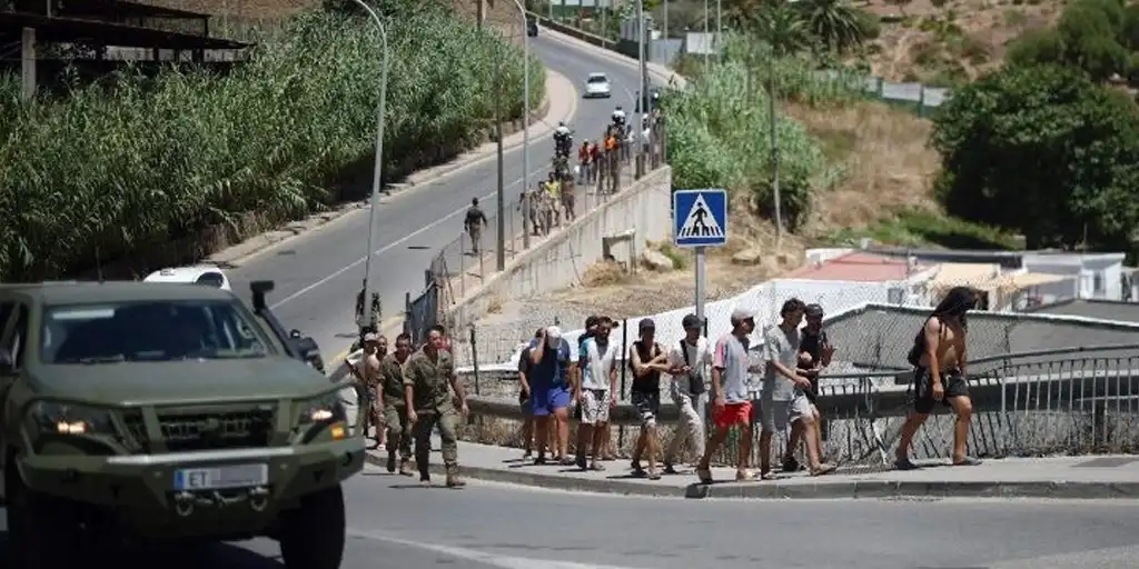 Junior Canarias reclama una respuesta urgente para proteger a los menores migrantes en Ceuta
