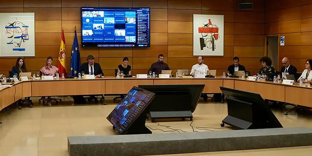 Aprobada la ayuda de 25 millones para la infancia en Ceuta aunque no hay avances en los traslados a las Comunidades Autónomas