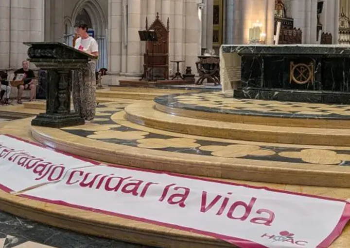 Sepulcros blanqueados
