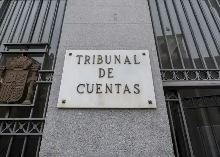 El Gobierno aprueba la primera regulación estatal de los grupos de interés y refuerza las obligaciones de transparencia