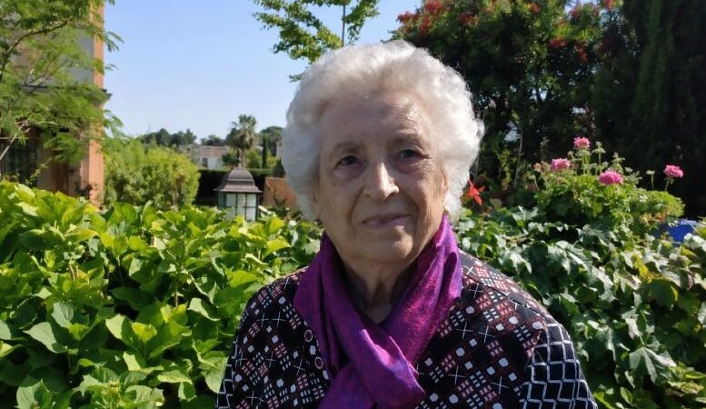 La mujer del “pegayesos”
