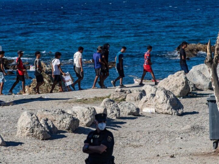 Las ONG reclaman responsabilidad política ante la crisis de Ceuta y frenar la violencia contra migrantes y personal humanitario