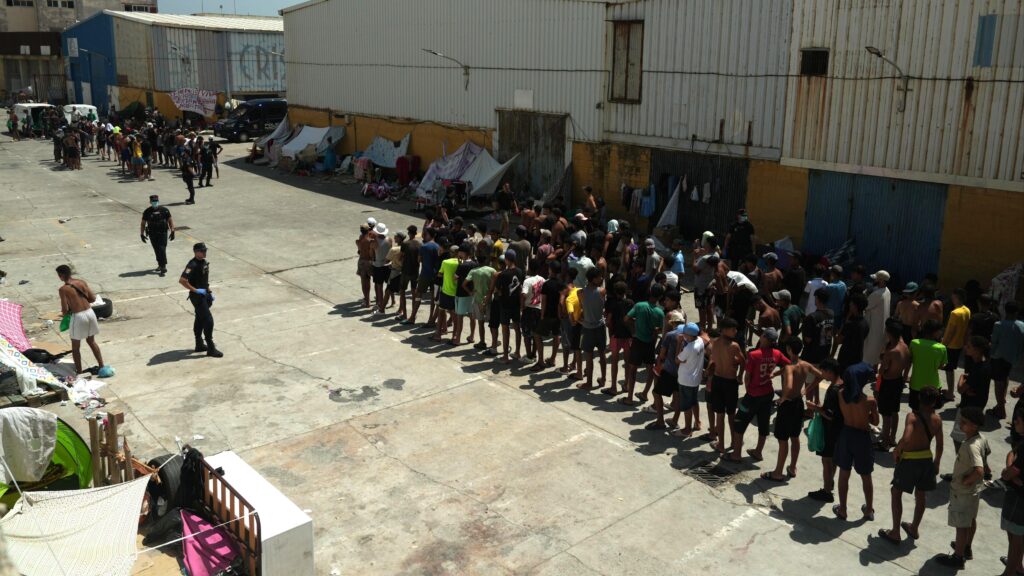 Las 1.500 plazas de emergencia en Ceuta llegan al Congreso con financiación y plantillas aún por aclarar