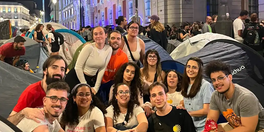Movimientos juveniles de inspiración cristiana acampan en Sol en defensa de la vivienda digna