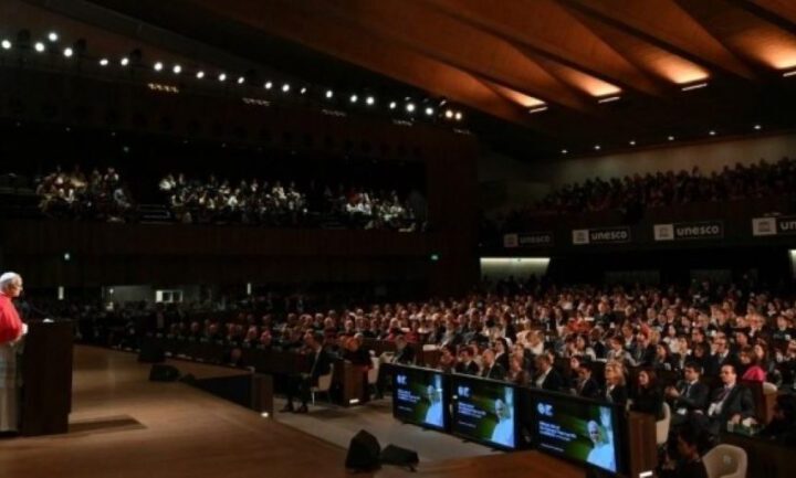 León XIV advierte ante la UNESCO del riesgo de que la IA refuerce el poder y la cultura del descarte