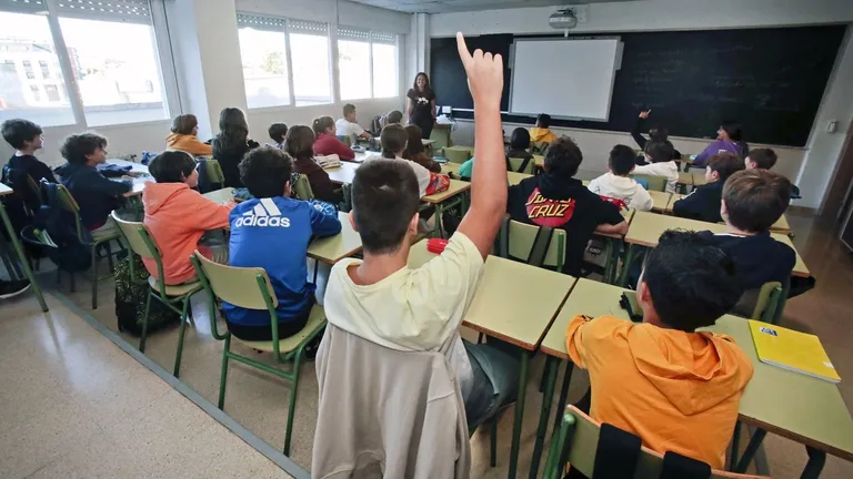 La escuela se juega si educa personas libres o fabrica capital humano para la economía digital