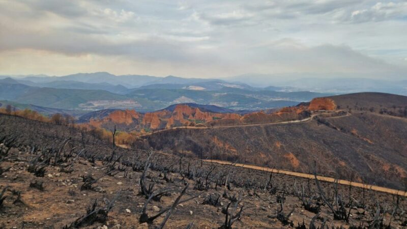 Las secuelas de los incendios: erosión, inundaciones, contaminación del agua y degradación de ecosistemas