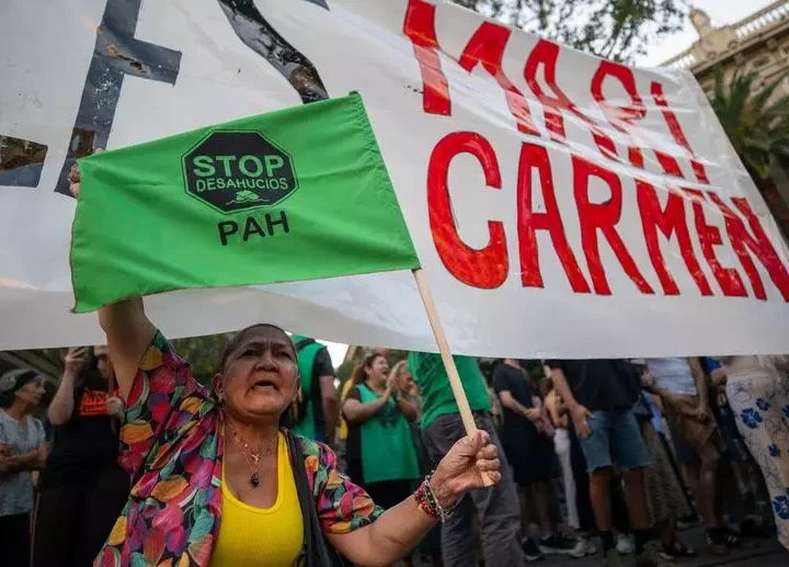Cuando atacan los fondos buitre, luchamos unidas las gentes