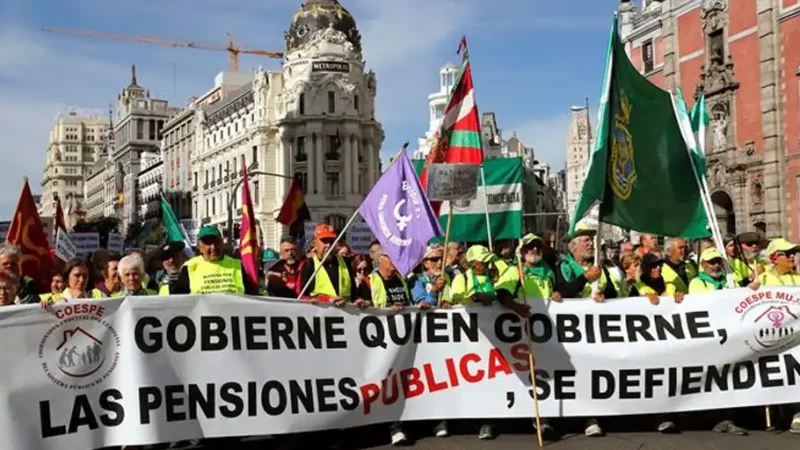 Pensionistas e inquilinas unen fuerzas en Madrid por las pensiones públicas y el derecho a la vivienda