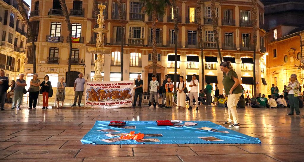 El Círculo del Silencio de Málaga reclama proteger a la infancia migrante frente a las devoluciones y el abandono