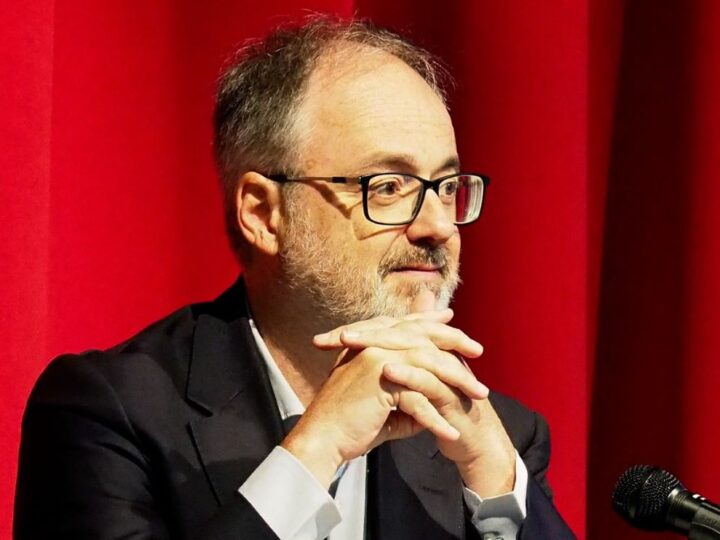 Fernando Vidal llama a reconstruir los vínculos sociales frente a la polarización y el abandono