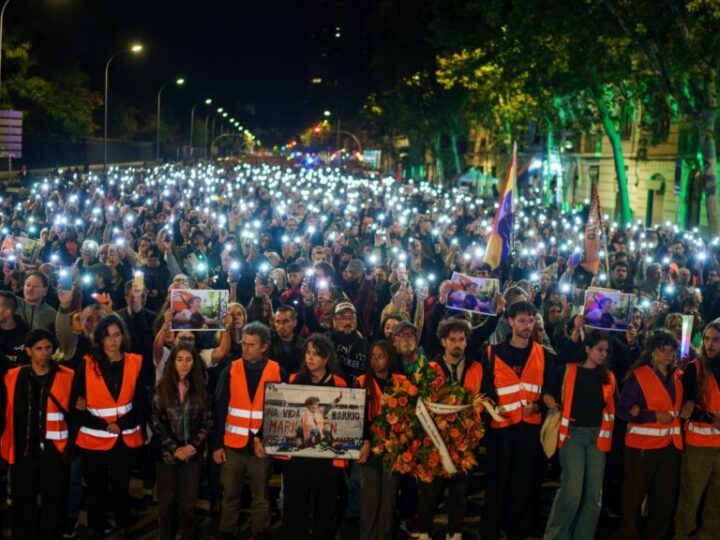 Un minuto de silencio en los centros de trabajo y de estudio para recordar a Maricarmen