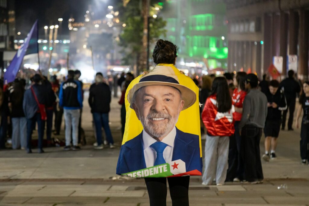 La campaña importa: ¿cómo adelantó Lula a Bolsonaro en la recta final de las elecciones presidenciales?