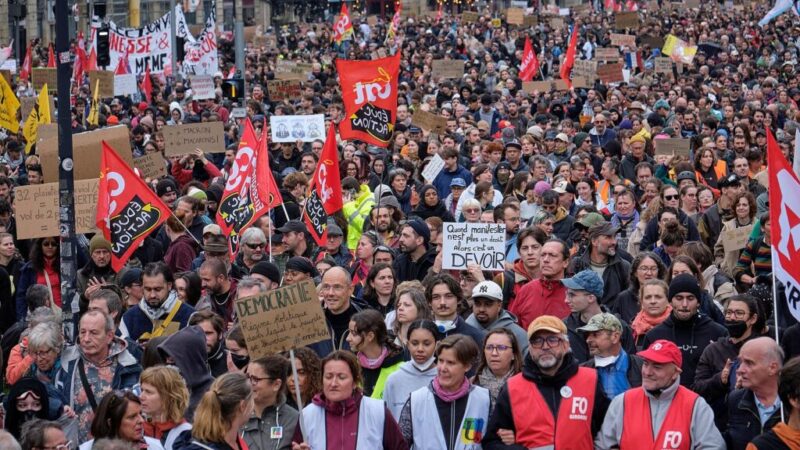 La Acción Católica Obrera de Francia llama a la huelga del 5 de noviembre junto a los sindicatos